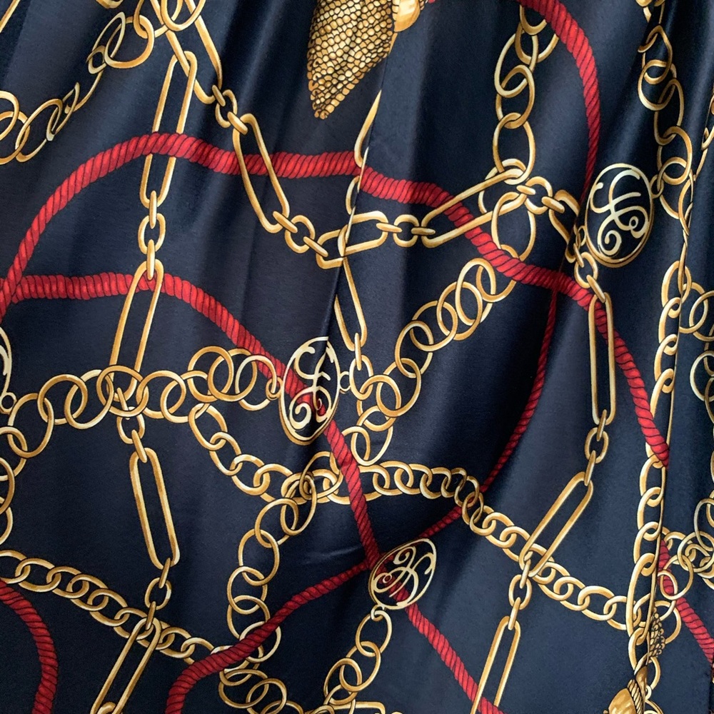 Silk, Hilfiger top - sleeveless blouse w tie back